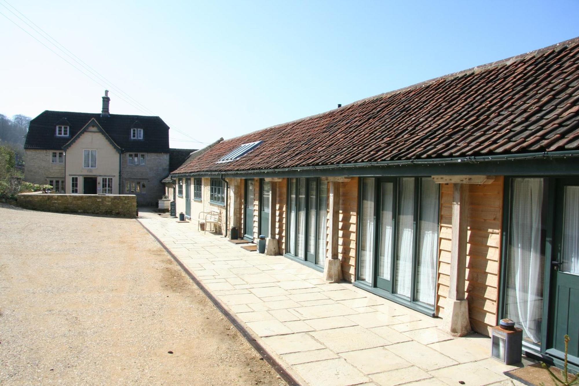 Гостьовий будинок T'S At Lower Rudloe Farm Коршем Екстер'єр фото